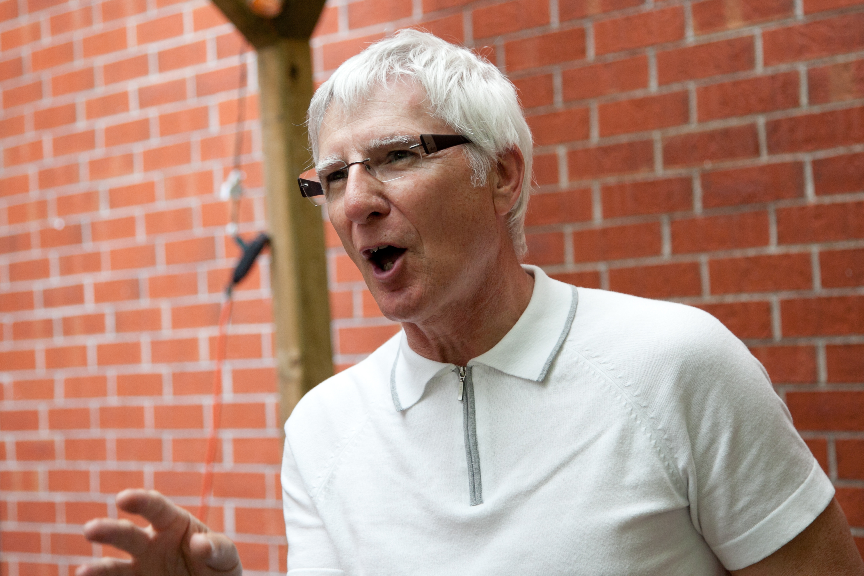 Lacement du Grand Livre 2012-011